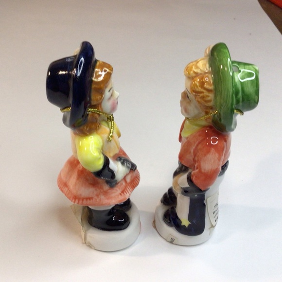 Vandor Vintage Pazlmen salt and pepper shakers hand painted and glazed 1989 - Picture 4 of 7